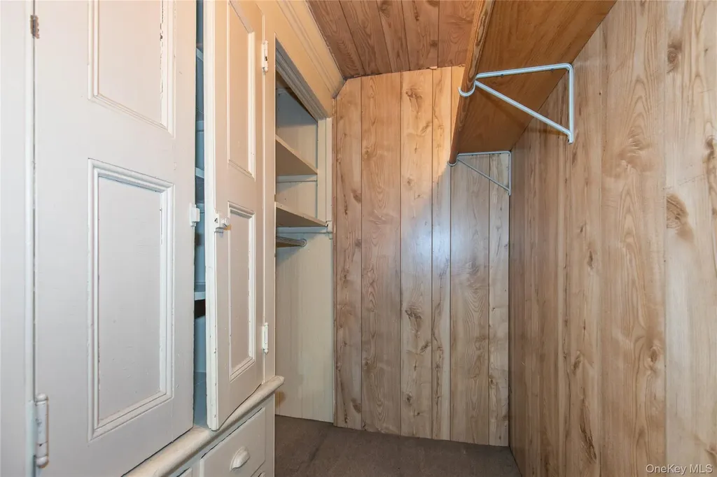 146-11 35th Avenue Flushing NY 11354
