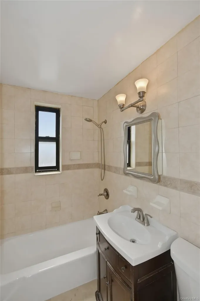 55 Halley Street Yonkers NY 10704