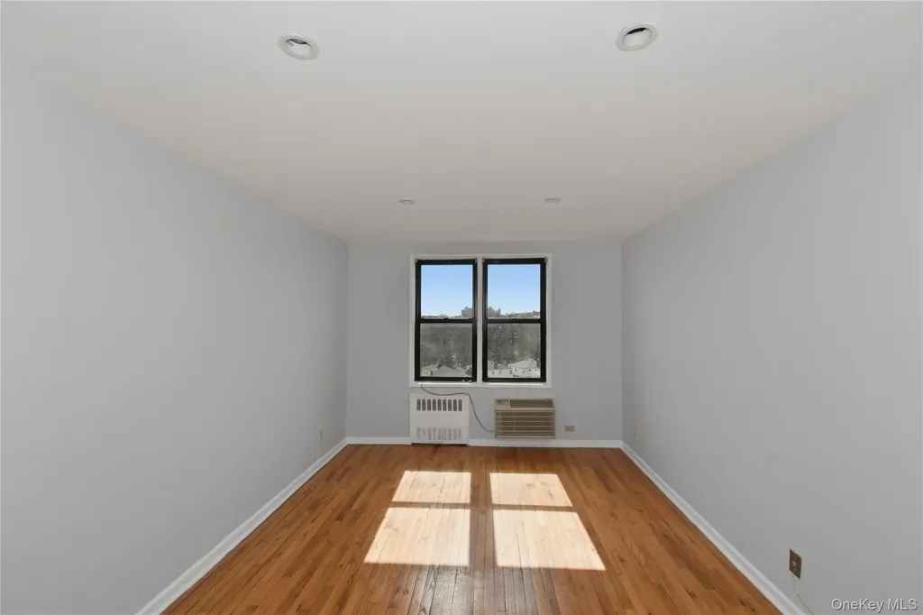 55 Halley Street Yonkers NY 10704