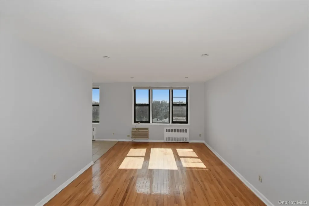 55 Halley Street Yonkers NY 10704