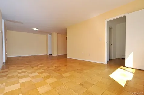 100 E Hartsdale Avenue Hartsdale NY 10530