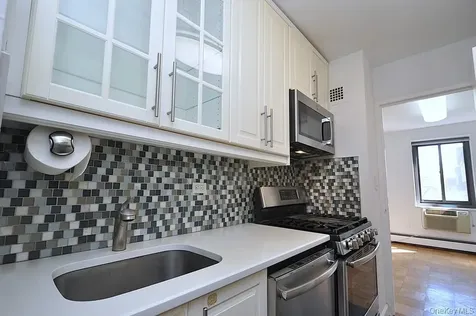 100 E Hartsdale Avenue Hartsdale NY 10530