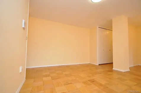 100 E Hartsdale Avenue Hartsdale NY 10530