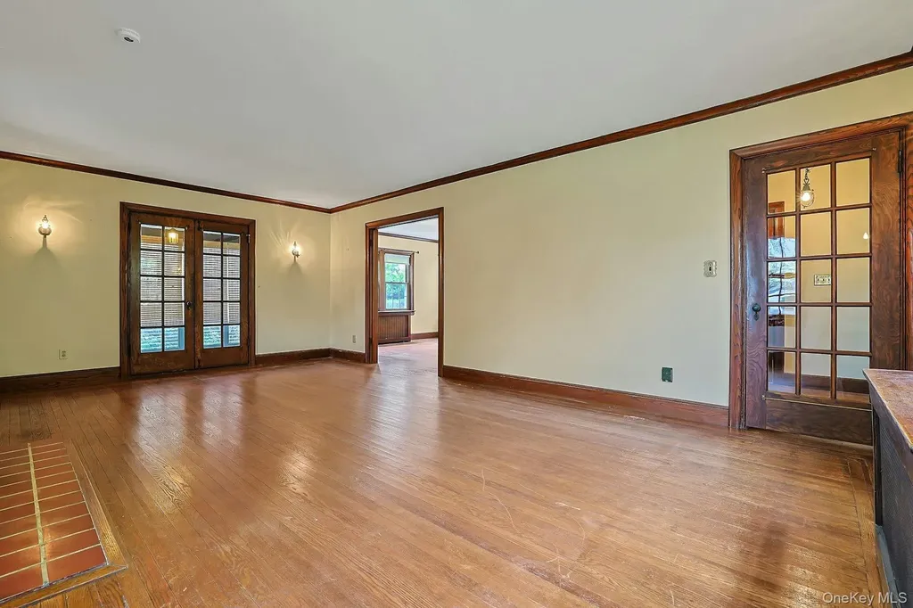 120 Harvard Drive Hartsdale NY 10530
