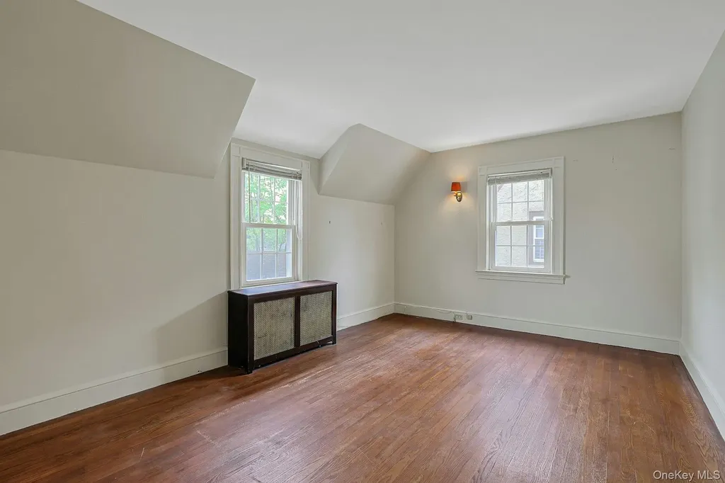 120 Harvard Drive Hartsdale NY 10530
