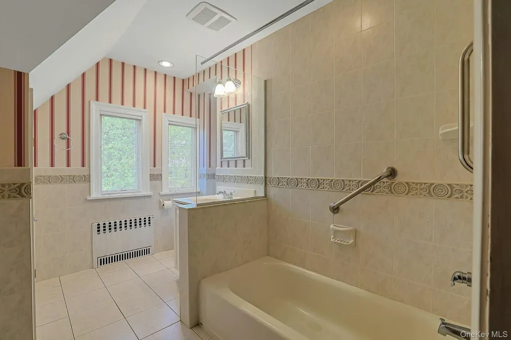 120 Harvard Drive Hartsdale NY 10530