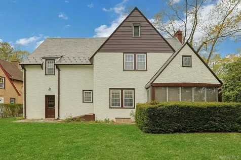 120 Harvard Drive Hartsdale NY 10530