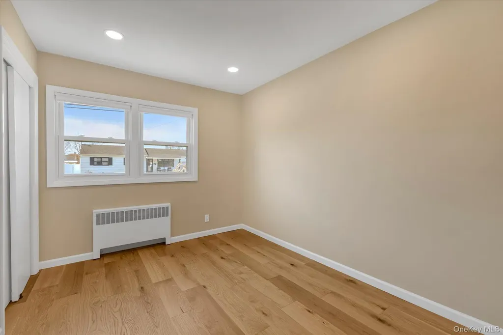 77 Lloyd Avenue North Babylon NY 11703