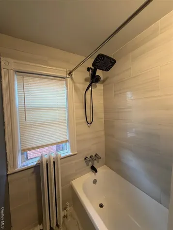 686 E 239th Street Bronx NY 10470