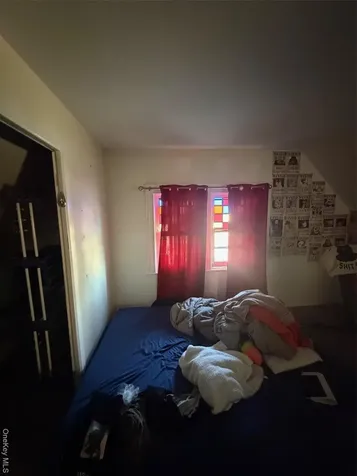 686 E 239th Street Bronx NY 10470