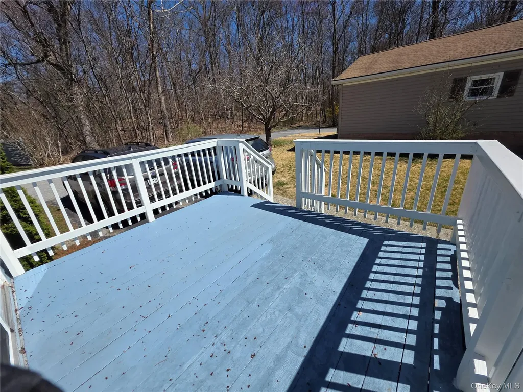 6 Short Lane Hyde Park NY 12538