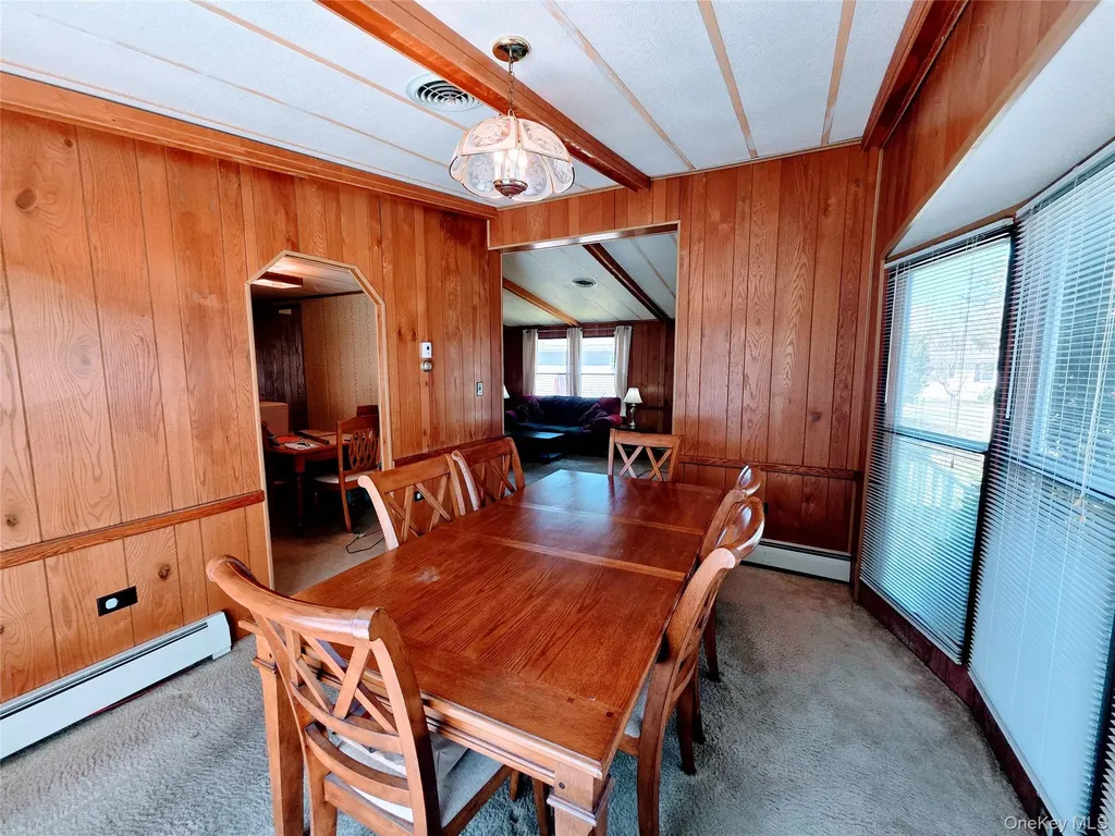 6 Short Lane Hyde Park NY 12538