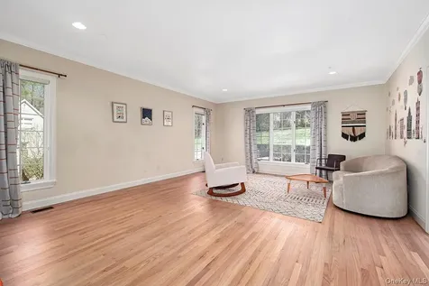114 Random Farms Drive Chappaqua NY 10514