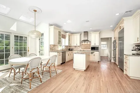 114 Random Farms Drive Chappaqua NY 10514