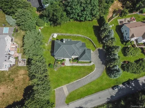 114 Random Farms Drive Chappaqua NY 10514