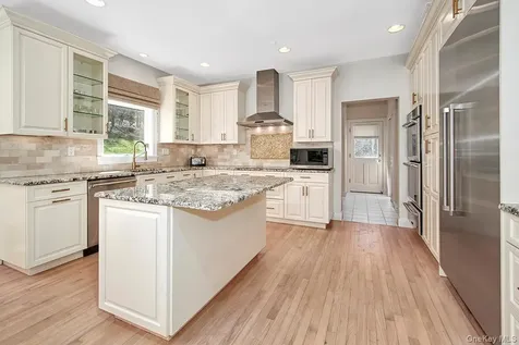 114 Random Farms Drive Chappaqua NY 10514