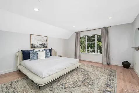114 Random Farms Drive Chappaqua NY 10514