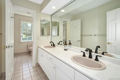 114 Random Farms Drive Chappaqua NY 10514