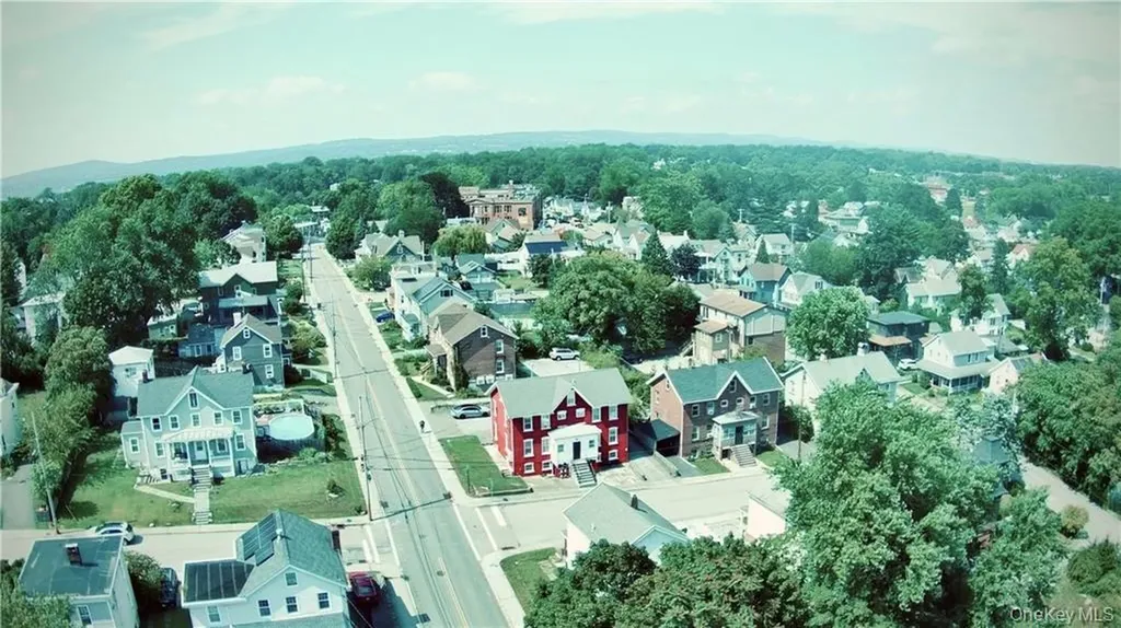 30 Davis Street Beacon NY 12508
