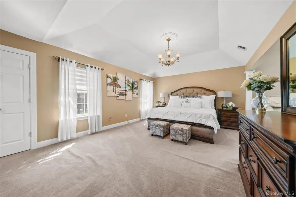 16 Lori Lane Chester NY 10918