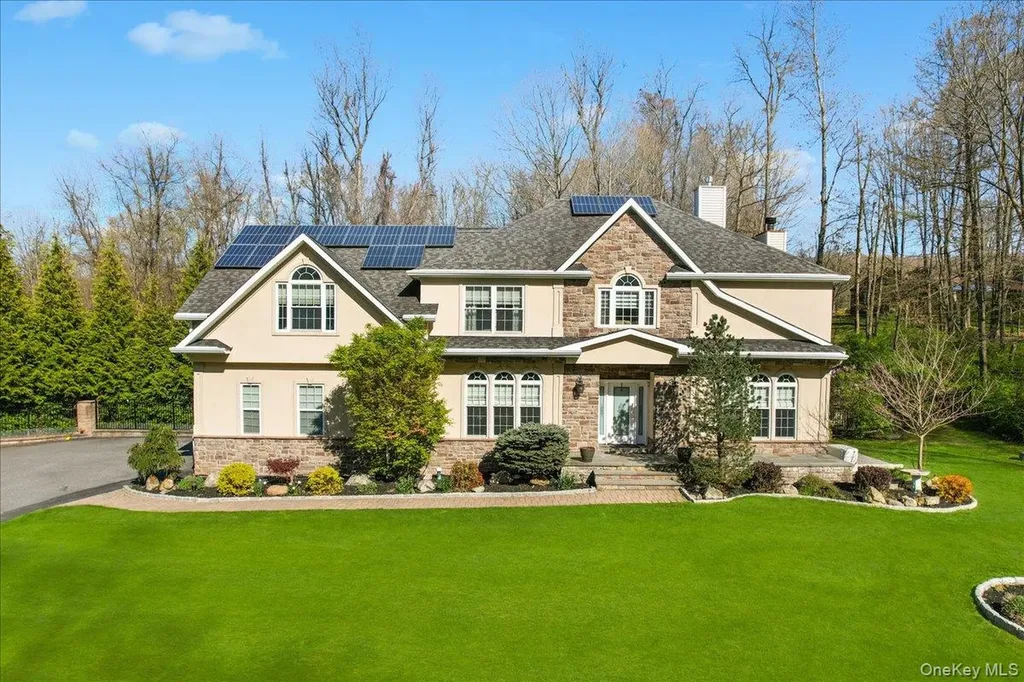 16 Lori Lane Chester NY 10918