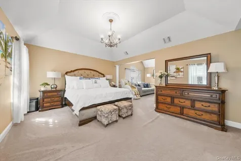 16 Lori Lane Chester NY 10918