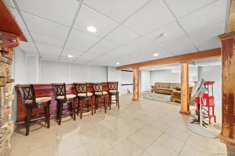16 Lori Lane Chester NY 10918