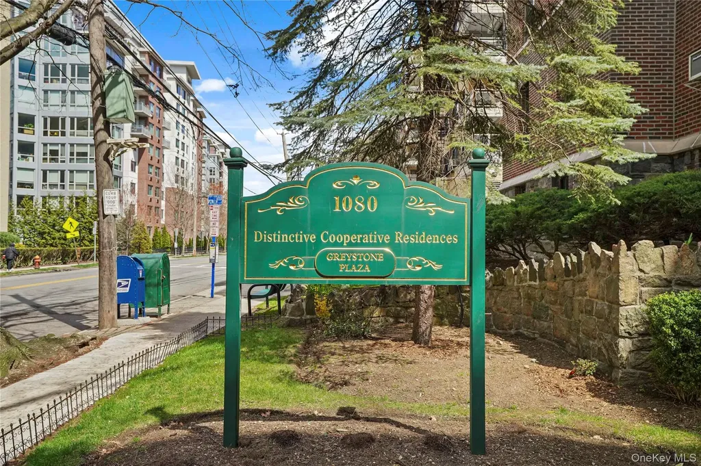 1080 Warburton Avenue Yonkers NY 10701