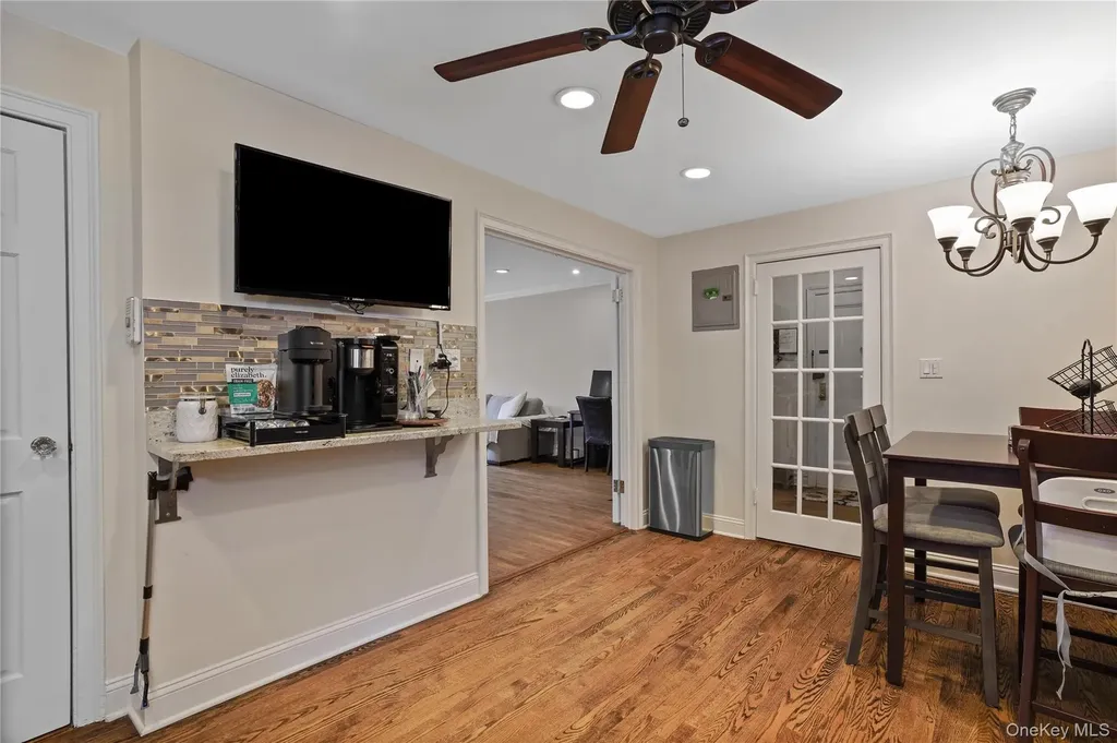 1080 Warburton Avenue Yonkers NY 10701