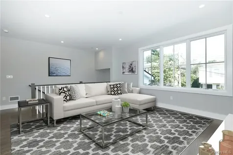 40 Devoe Street Dobbs Ferry NY 10522