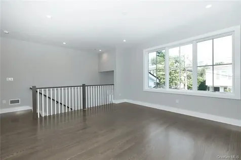40 Devoe Street Dobbs Ferry NY 10522