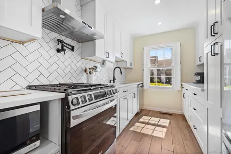 98 Valley Road Greenwich CT 06807