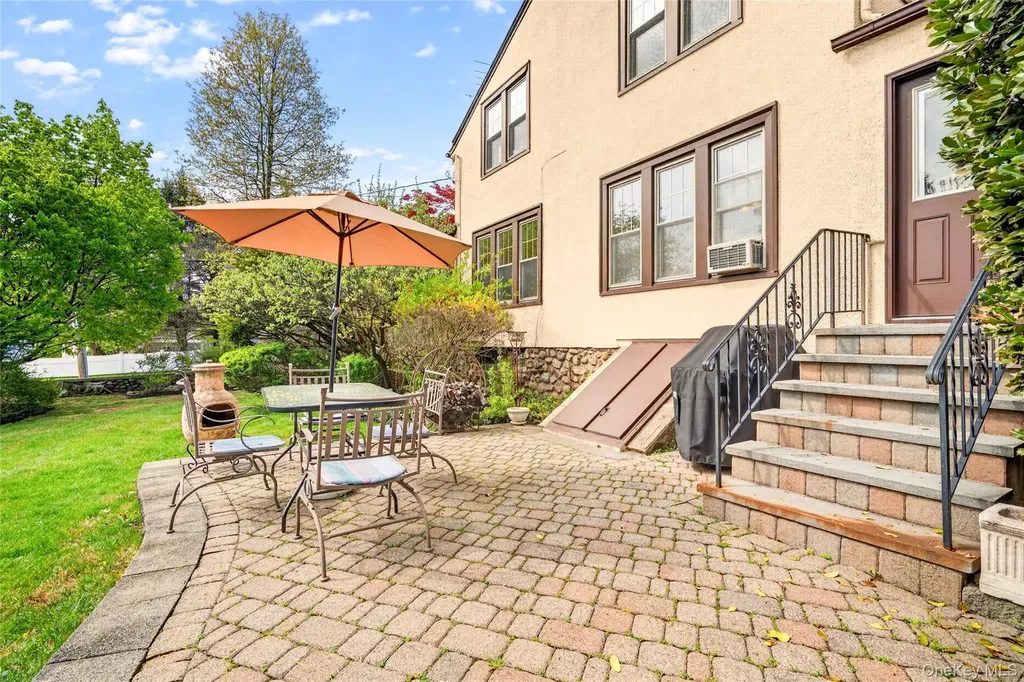60 Old Middletown Road Pearl River NY 10965