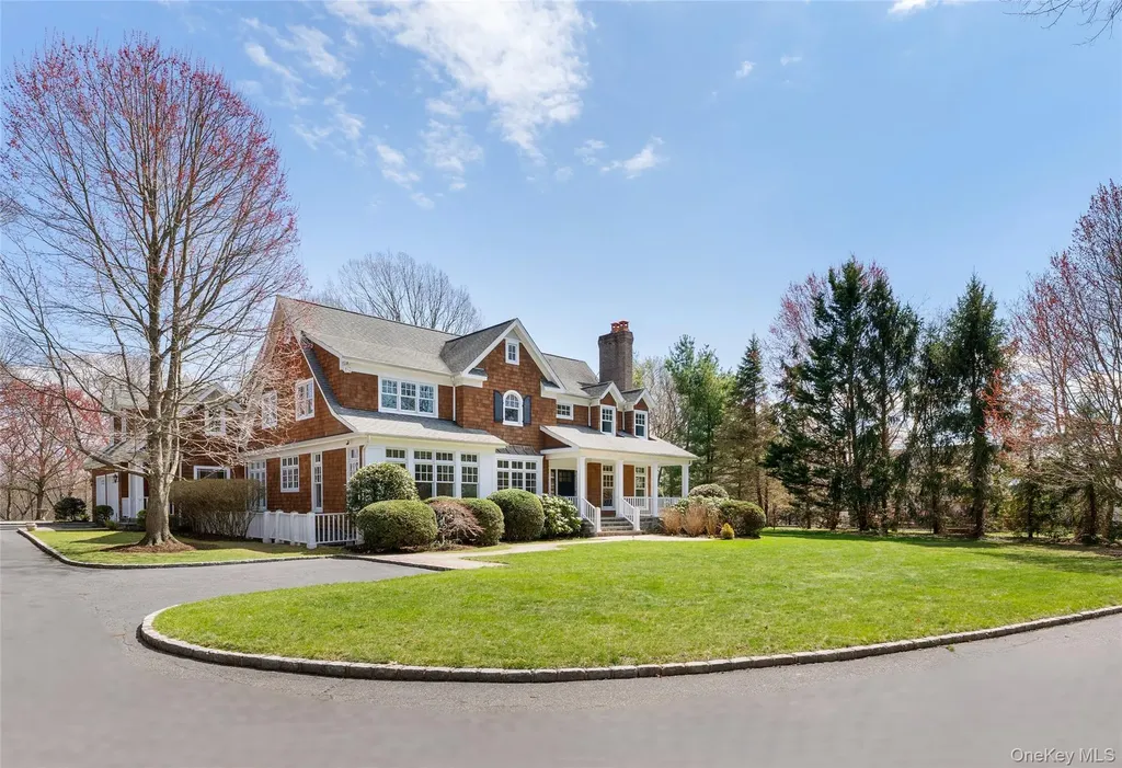 9 Old Field Road Setauket NY 11733