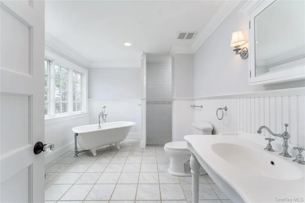9 Old Field Road Setauket NY 11733