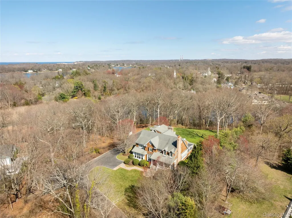 9 Old Field Road Setauket NY 11733