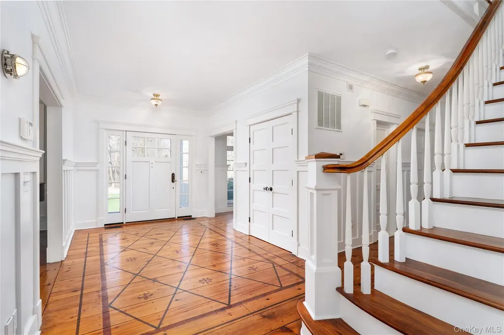 9 Old Field Road Setauket NY 11733