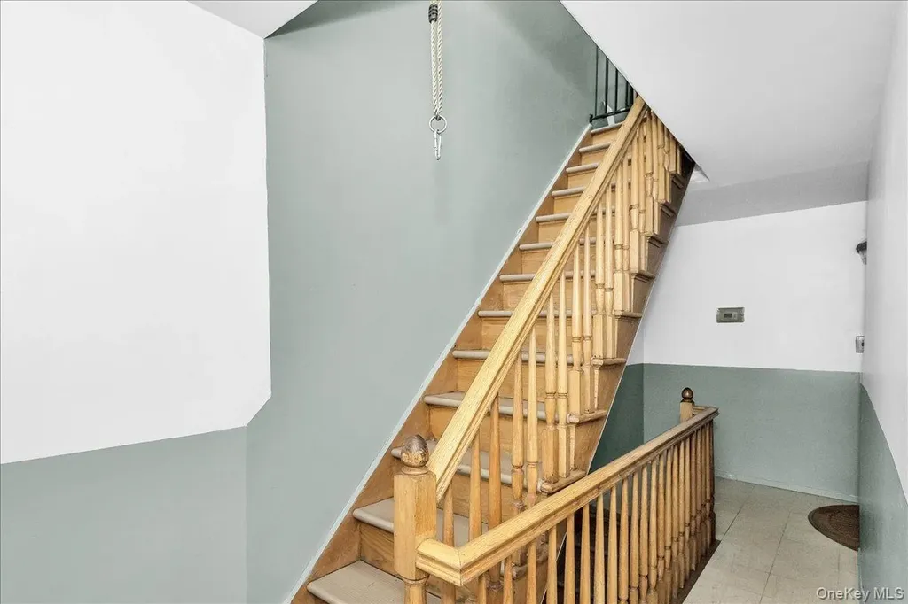382 Manhattan Avenue Brooklyn NY 11211