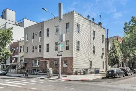 382 Manhattan Avenue Brooklyn NY 11211