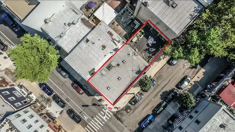 382 Manhattan Avenue Brooklyn NY 11211