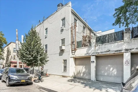 382 Manhattan Avenue Brooklyn NY 11211