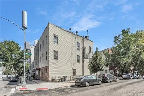 382 Manhattan Avenue Brooklyn NY 11211