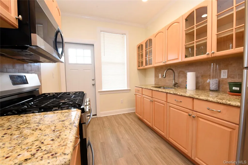 2056 Continental Avenue Bronx NY 10461