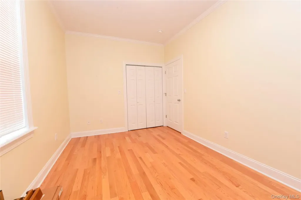 2056 Continental Avenue Bronx NY 10461
