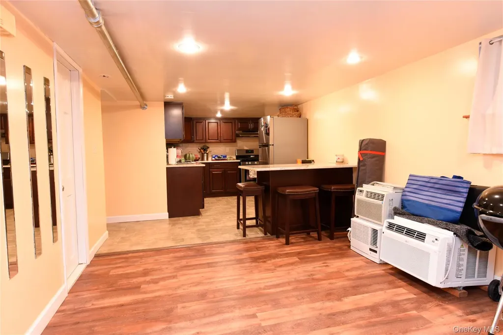 2056 Continental Avenue Bronx NY 10461