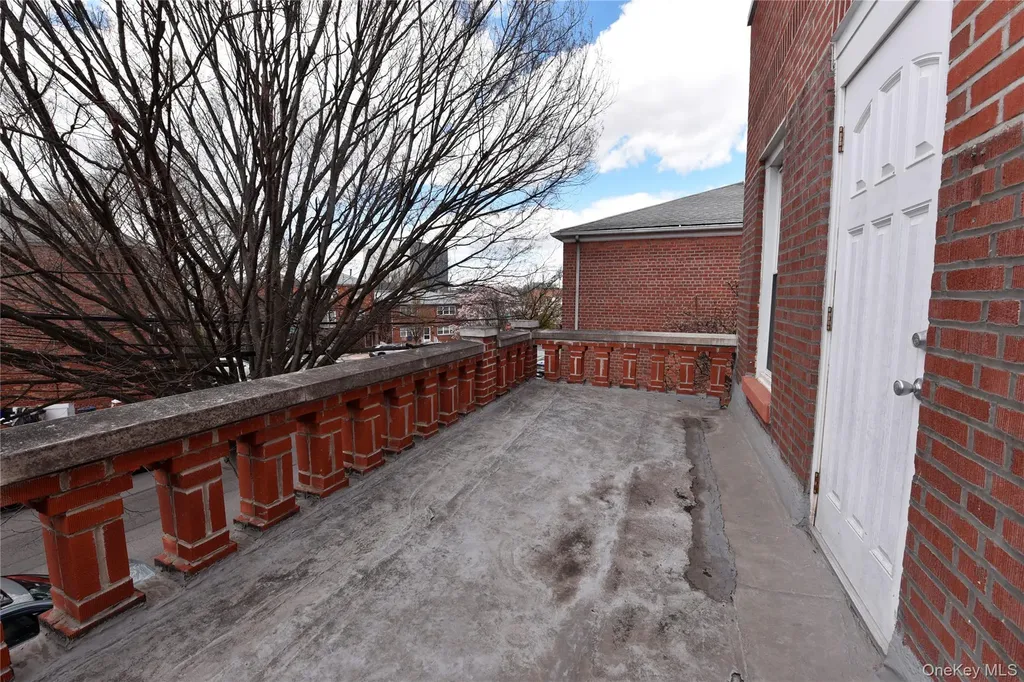 2056 Continental Avenue Bronx NY 10461