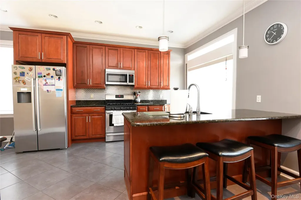 2056 Continental Avenue Bronx NY 10461