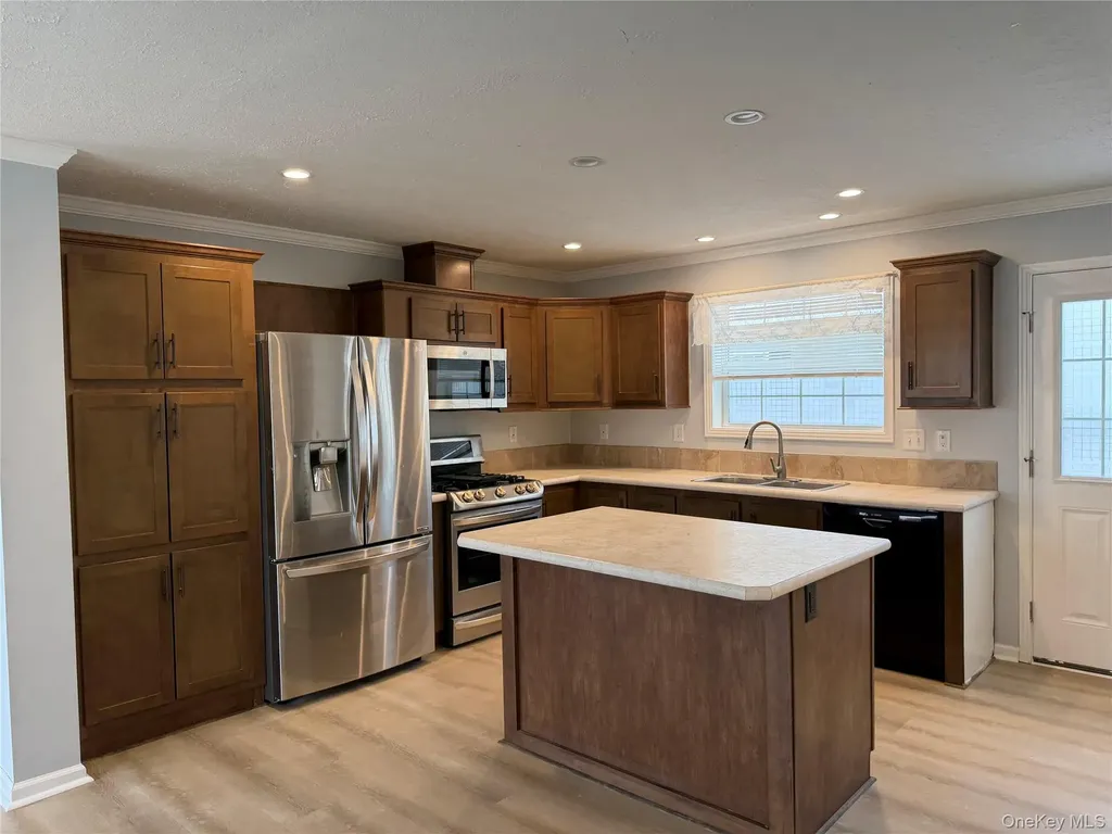 95 New Hackensack Road Road Wappingers Falls NY 12590