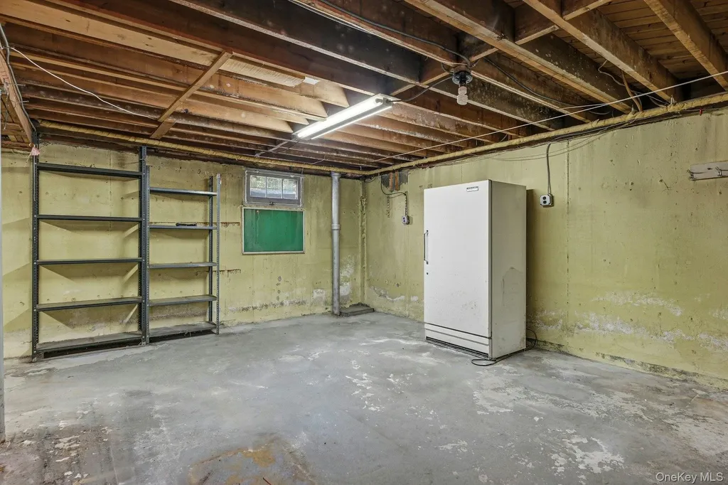 70 Deepdale Drive South Huntington NY 11746
