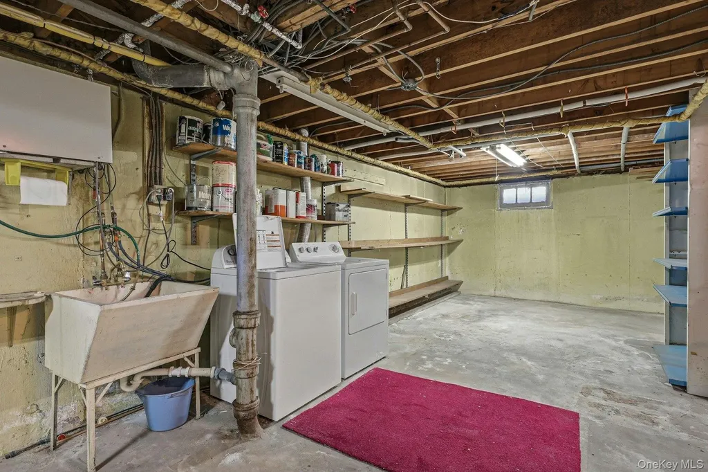 70 Deepdale Drive South Huntington NY 11746